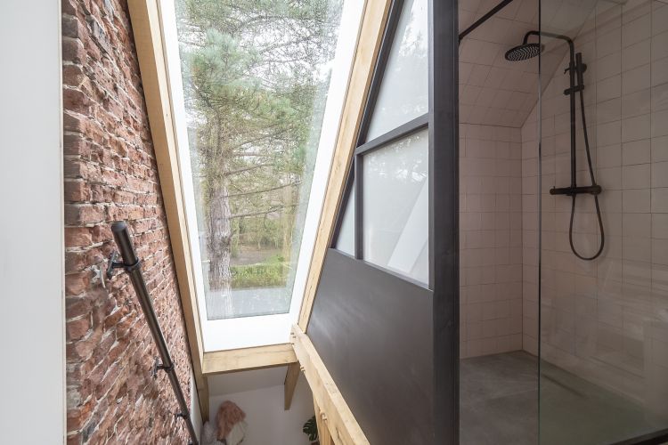 vtwonen by Douglas & Jones, door Altach